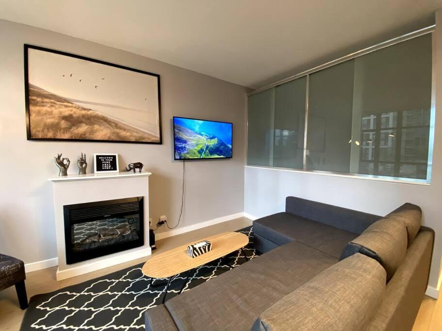 Entire Condo In Heart Of Downtown Vancouver Exteriör bild